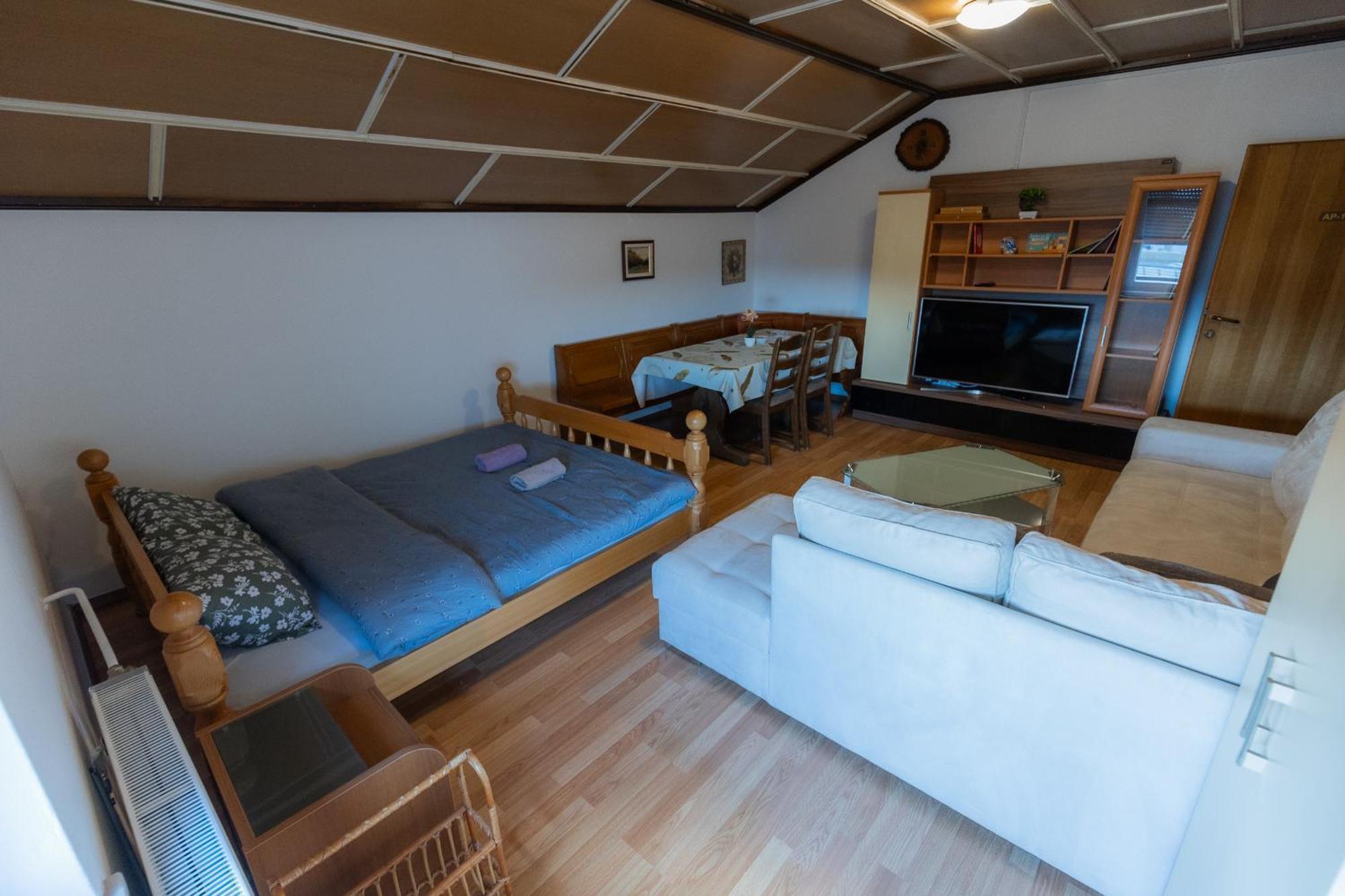 Rooms Kozarje Ljubljana Dış mekan fotoğraf